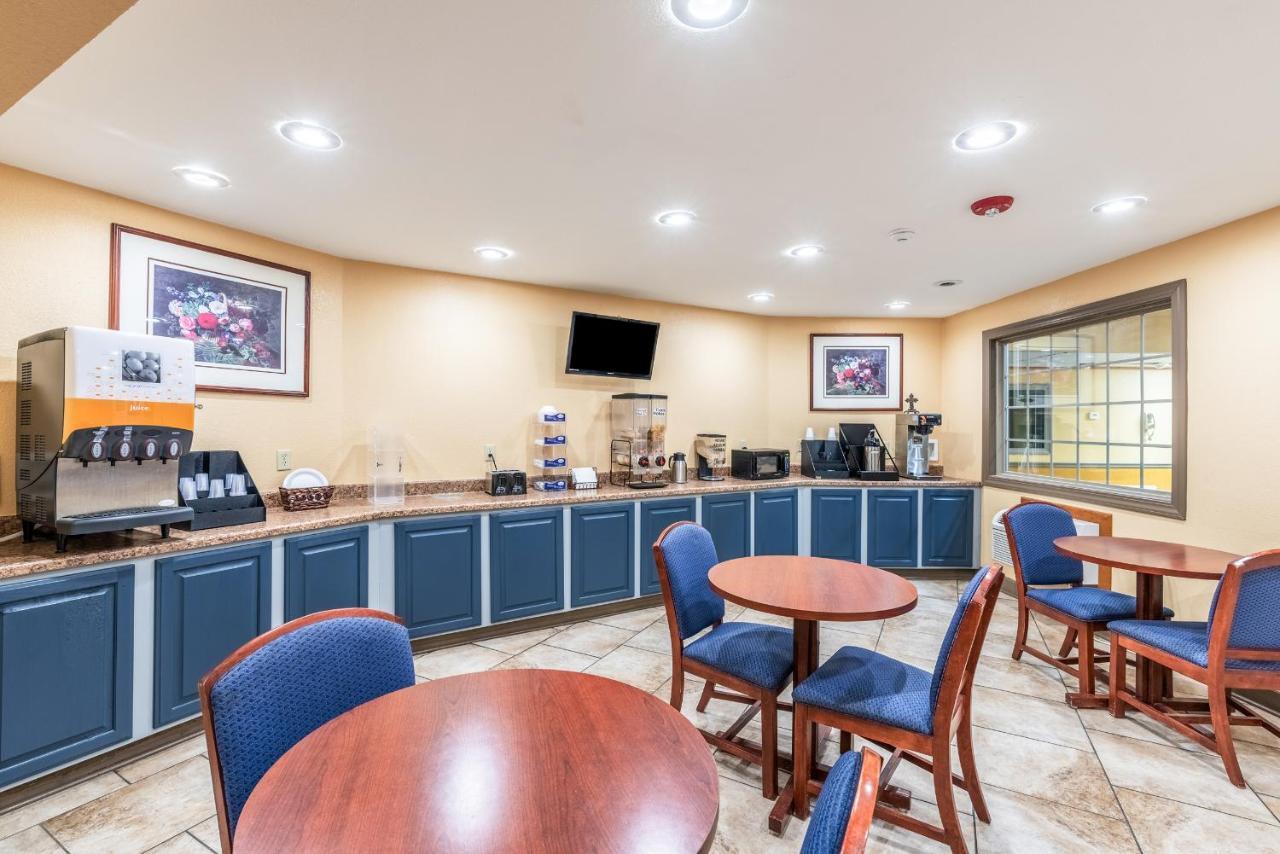 Americas Best Value Inn Серсі Екстер'єр фото
